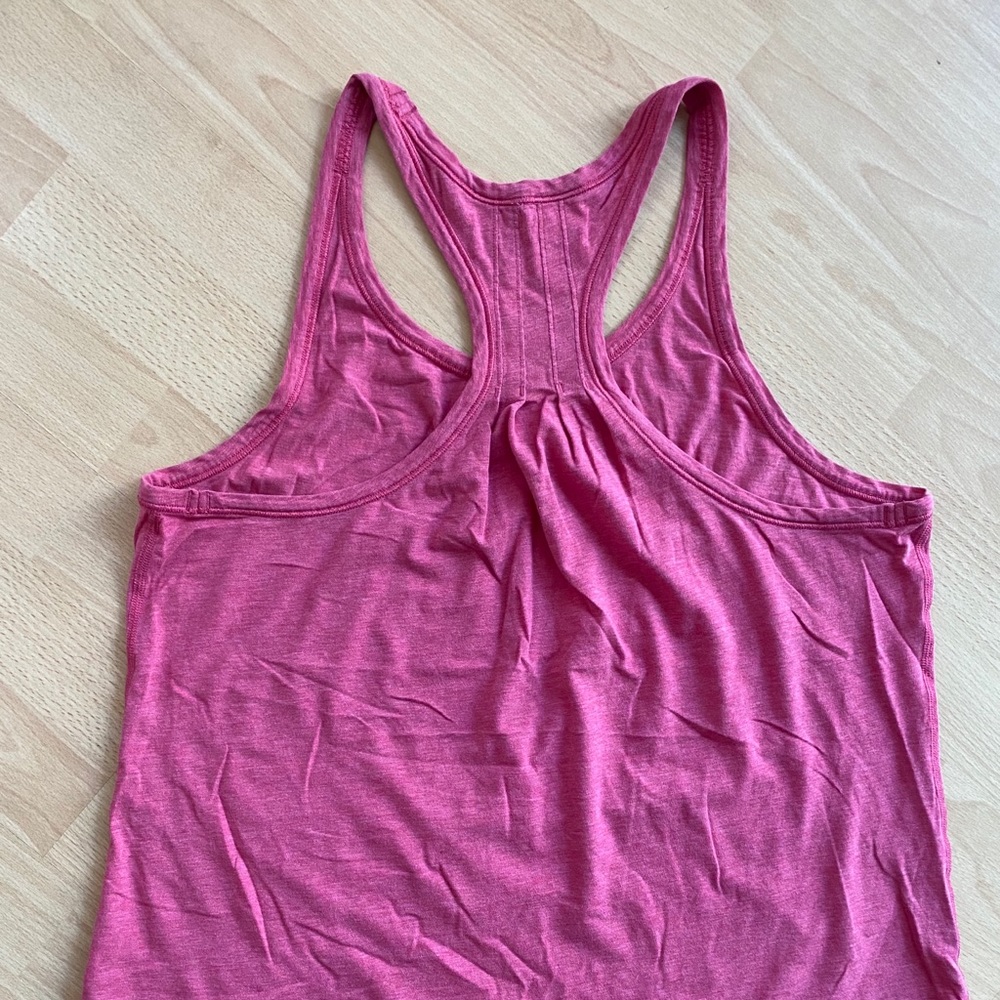 Lululemon Love Tank Pleated 10